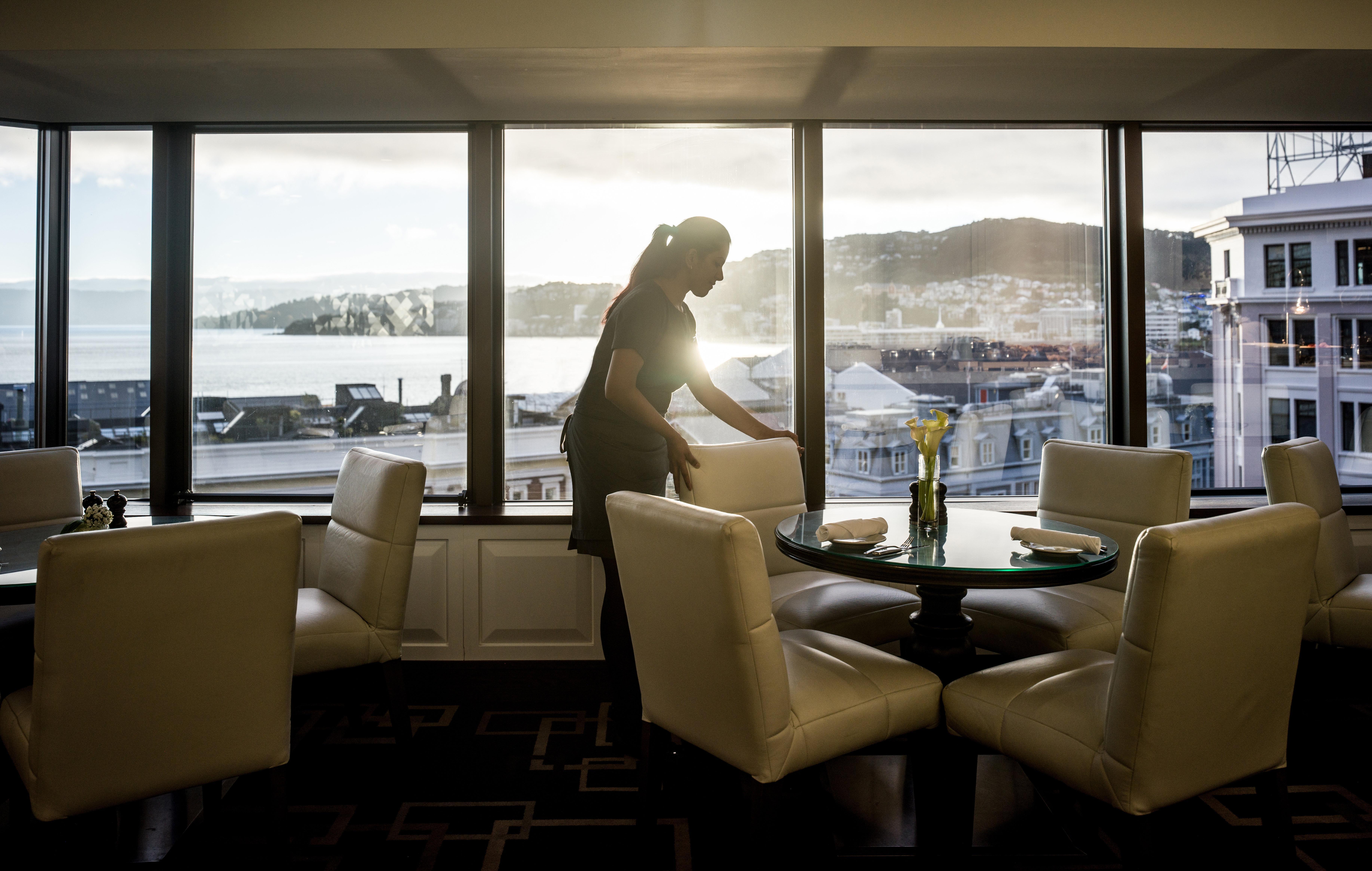 Отель Intercontinental Wellington By Ihg Экстерьер фото A hotel maid polishing a chair