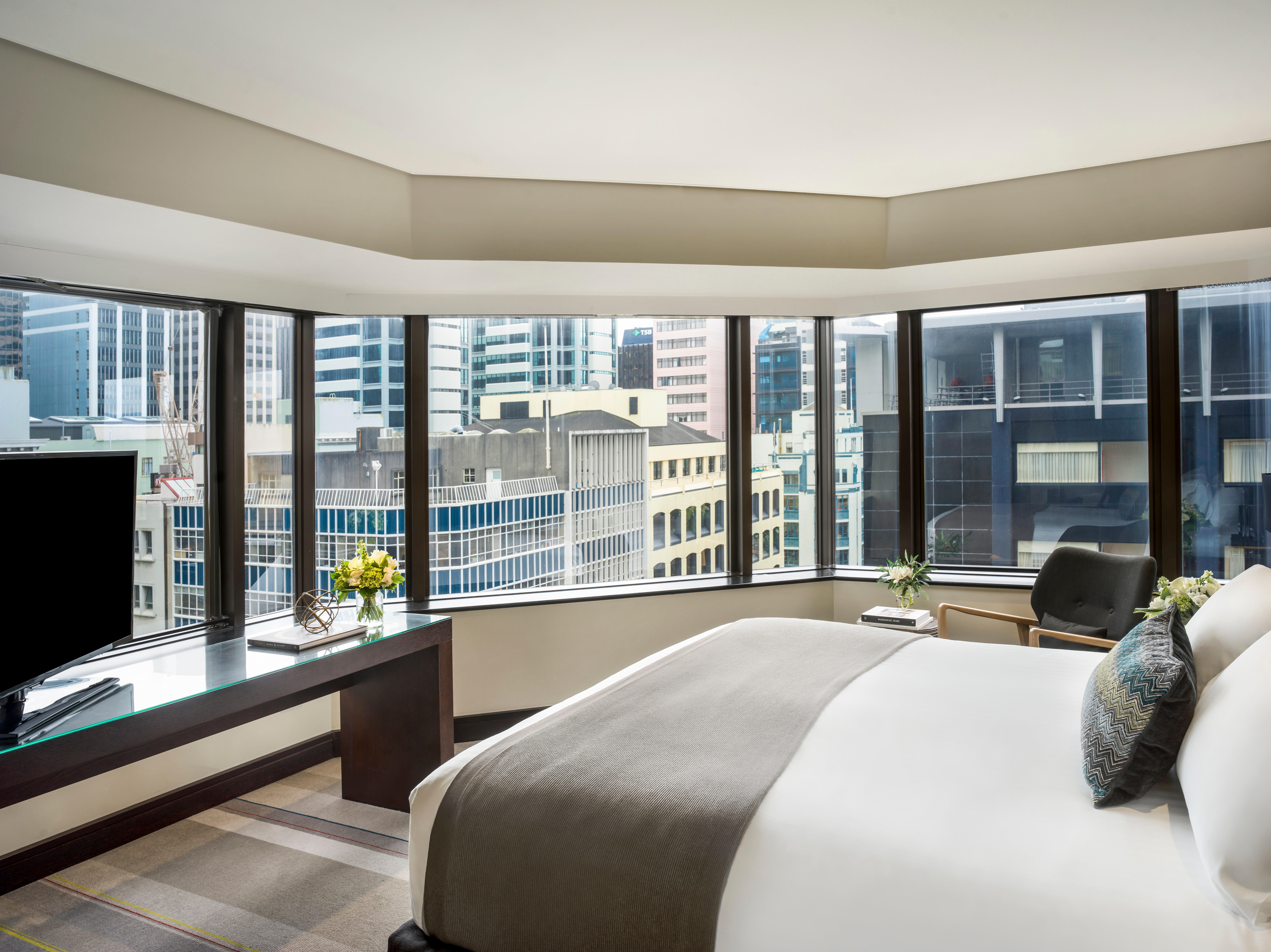 Отель Intercontinental Wellington By Ihg Экстерьер фото A bedroom at The Westin Hong Kong