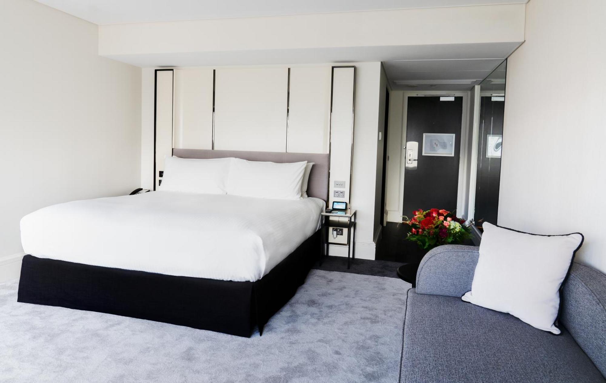 Отель Intercontinental Wellington By Ihg Экстерьер фото A room at the hotel